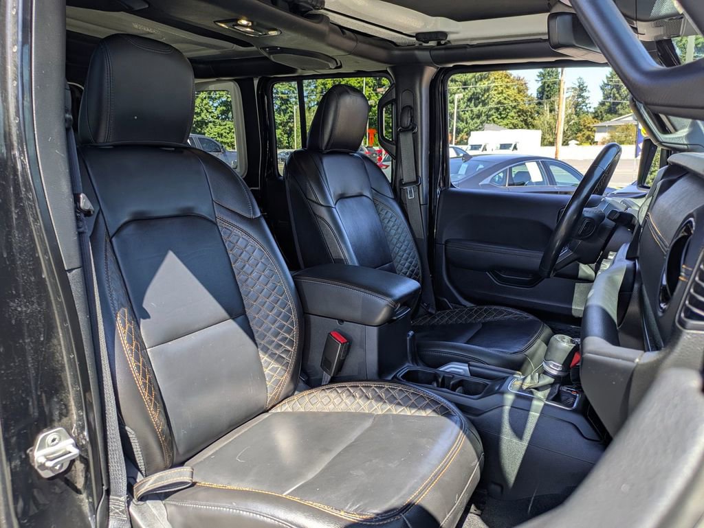 Used 2021 Jeep Wrangler Unlimited Sahara image 37