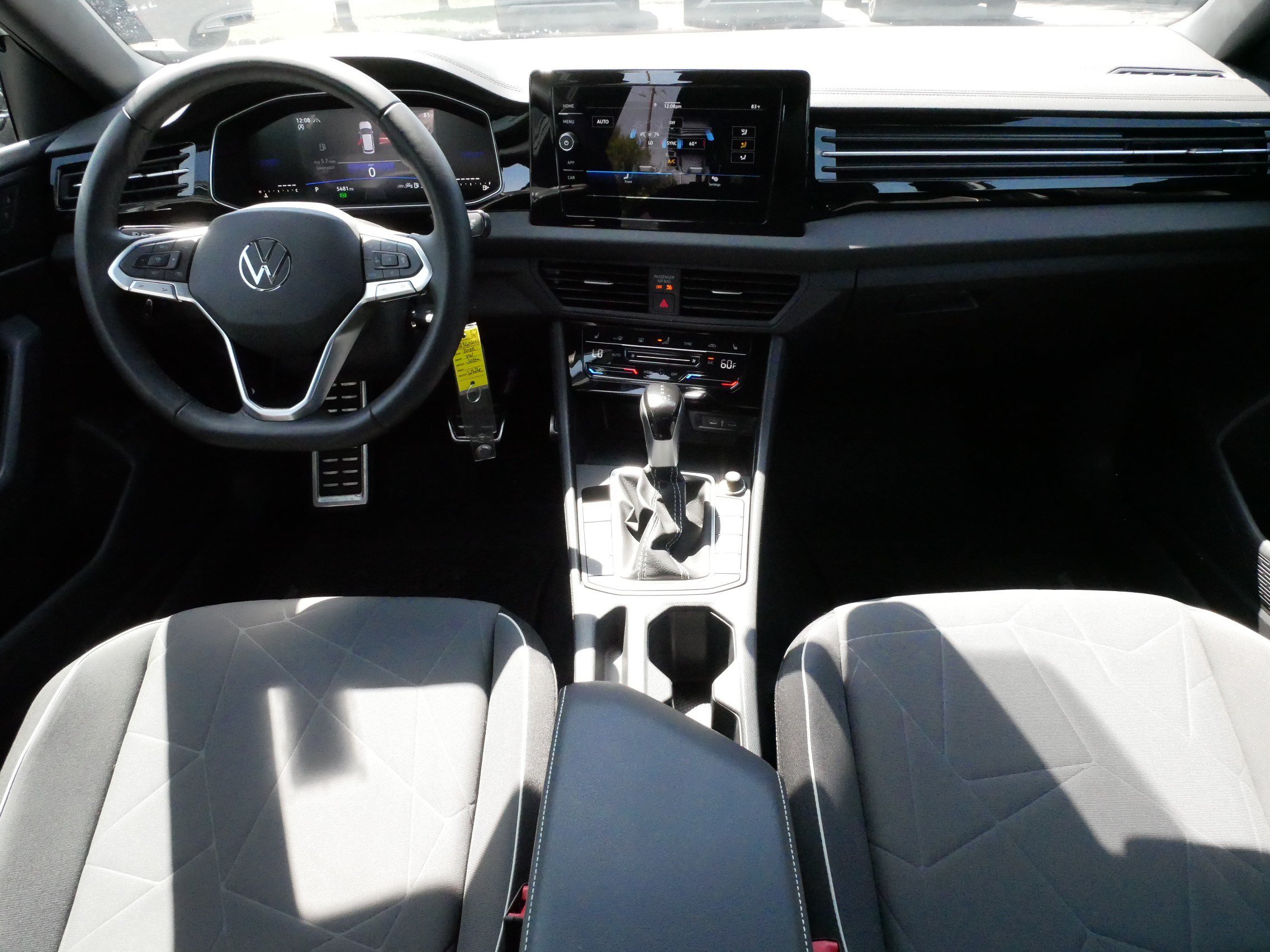 Certified 2025 Volkswagen Jetta Sport FWD image 10