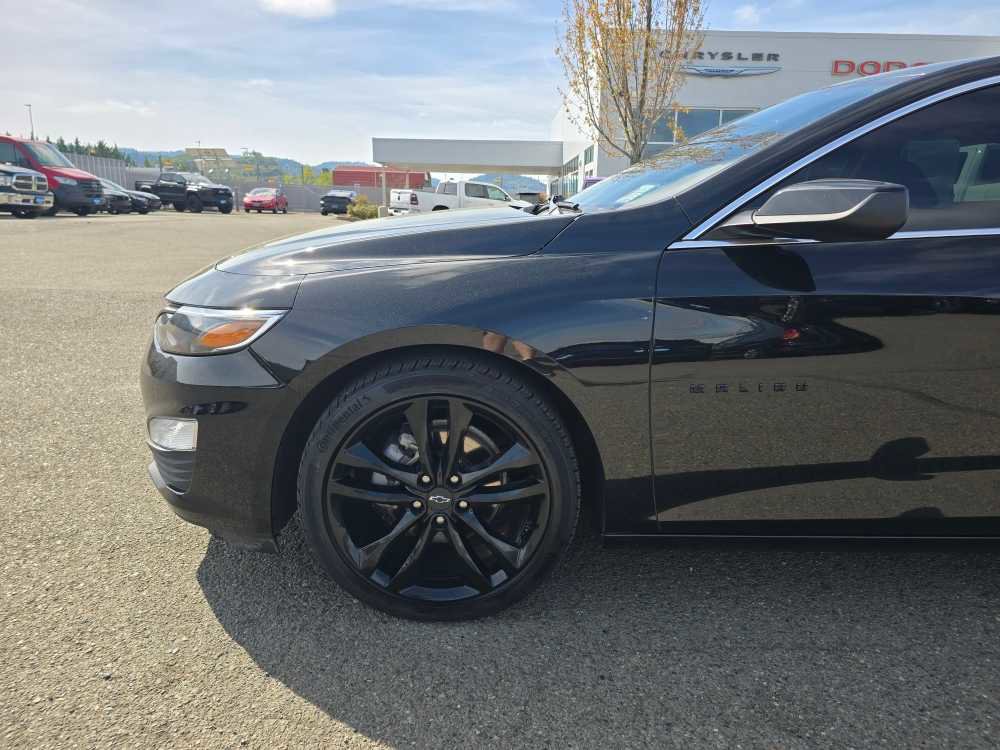 Used 2024 Chevrolet Malibu LT w/ Midnight Edition FWD image 18
