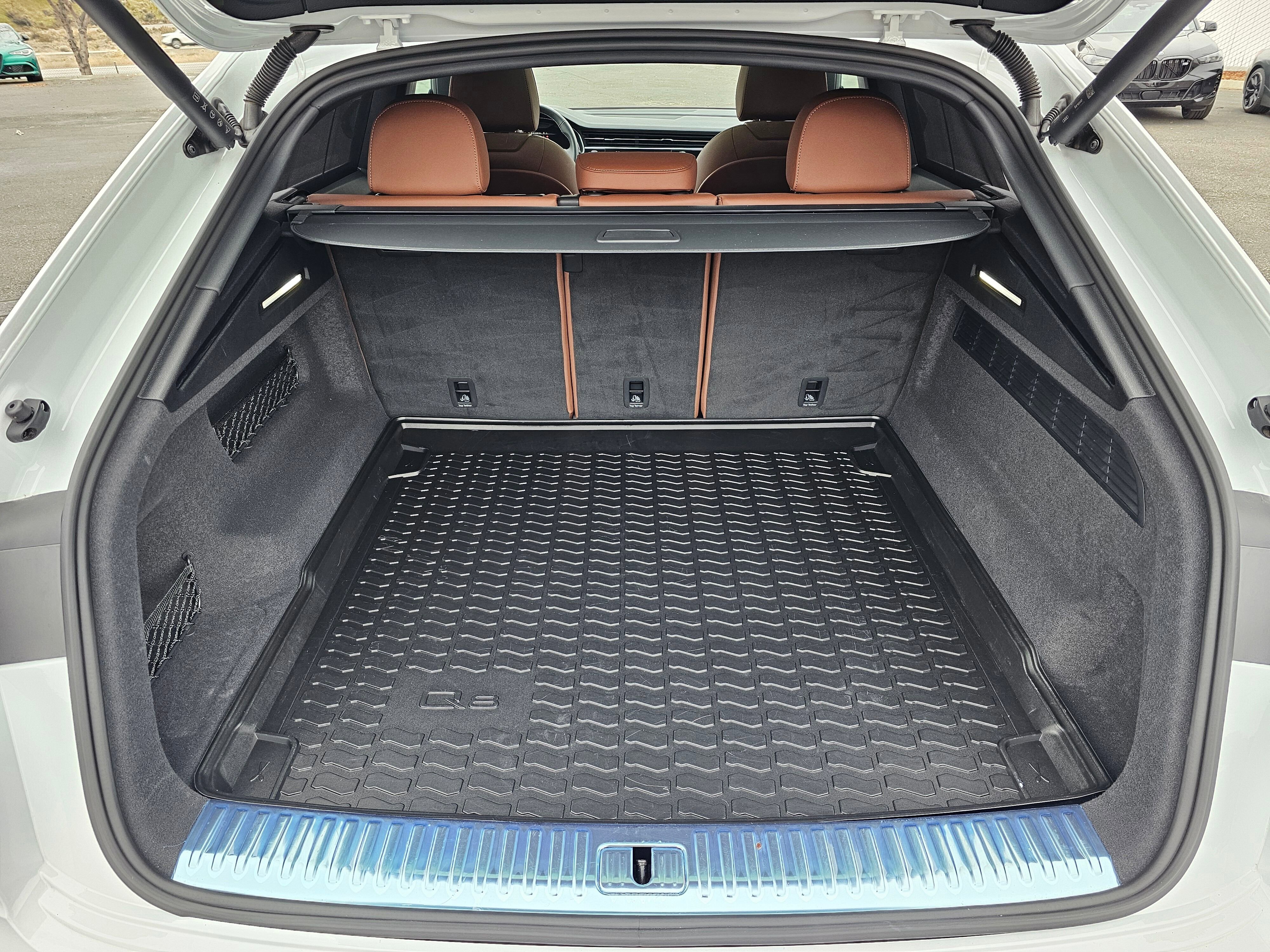 Certified 2025 Audi Q8 Premium Plus w/ Premium Plus Package image 30