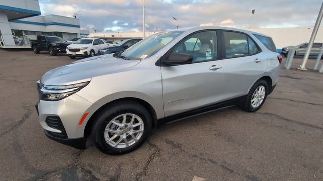 Certified 2022 Chevrolet Equinox LS image 4