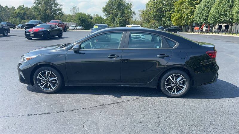Used 2024 Kia Forte LXS FWD image 5