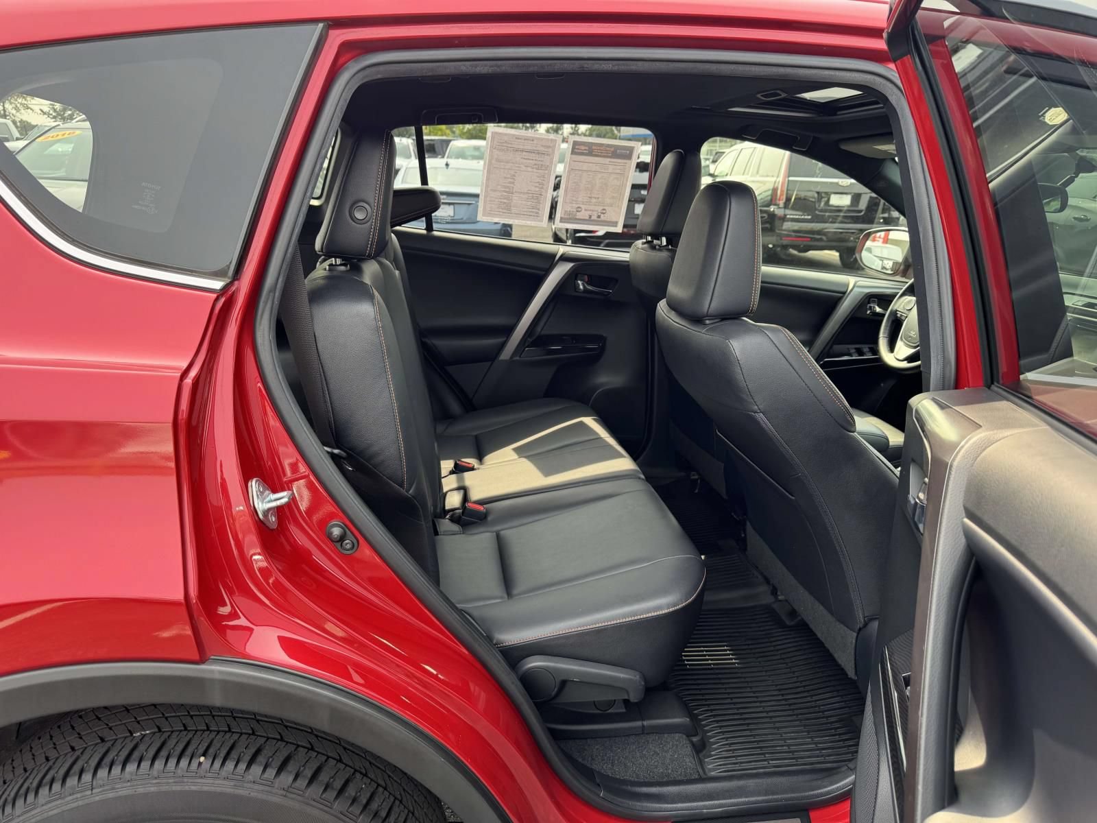 Used 2016 Toyota RAV4 SE AWD/4WD image 16