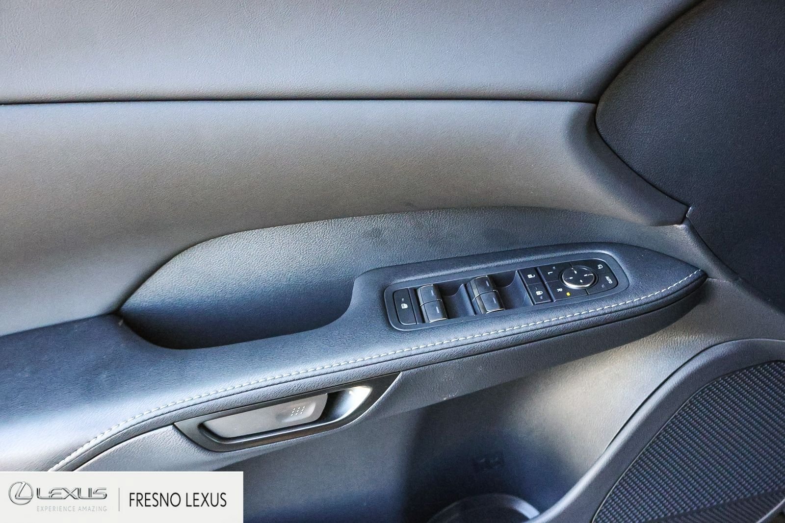 New 2026 Lexus RX 450h AWD image 23