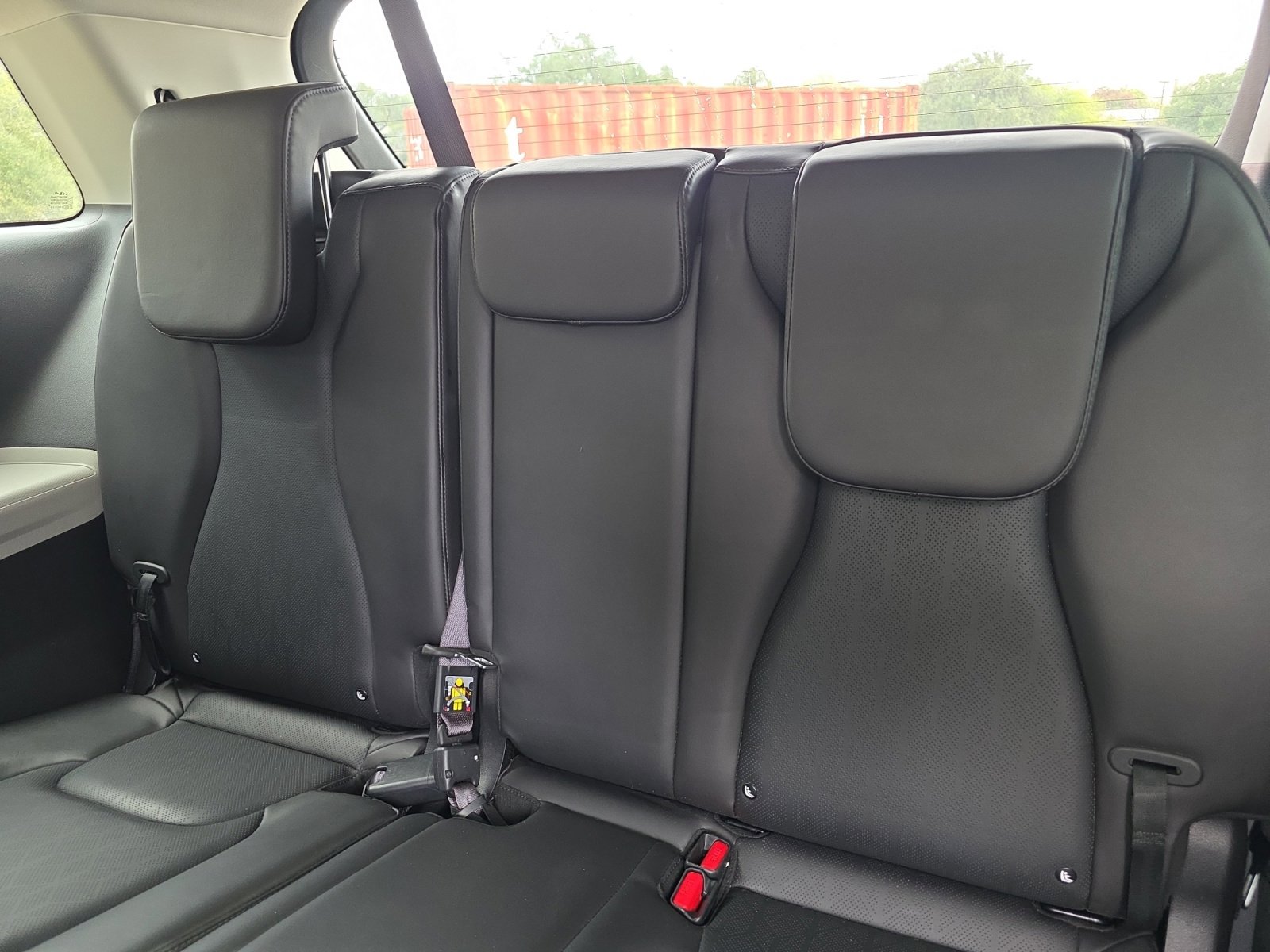 Certified 2024 Kia Carnival LX image 23