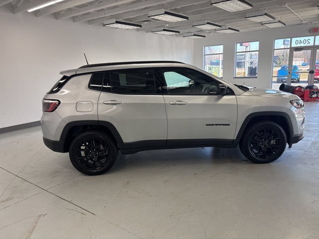 New 2026 Jeep Compass Latitude AWD/4WD image 8