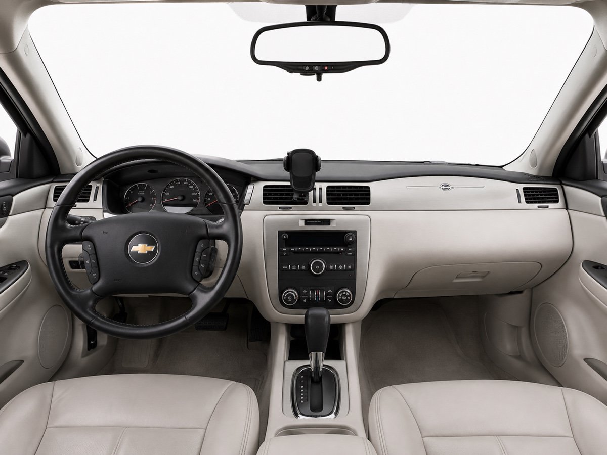 Used 2008 Chevrolet Impala LT w/ Luxury Edition Package FWD image 13