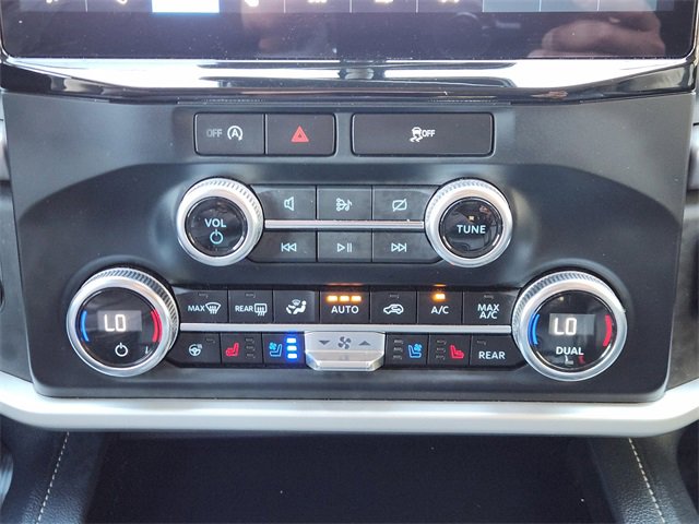 Used 2024 Ford Expedition XLT image 15