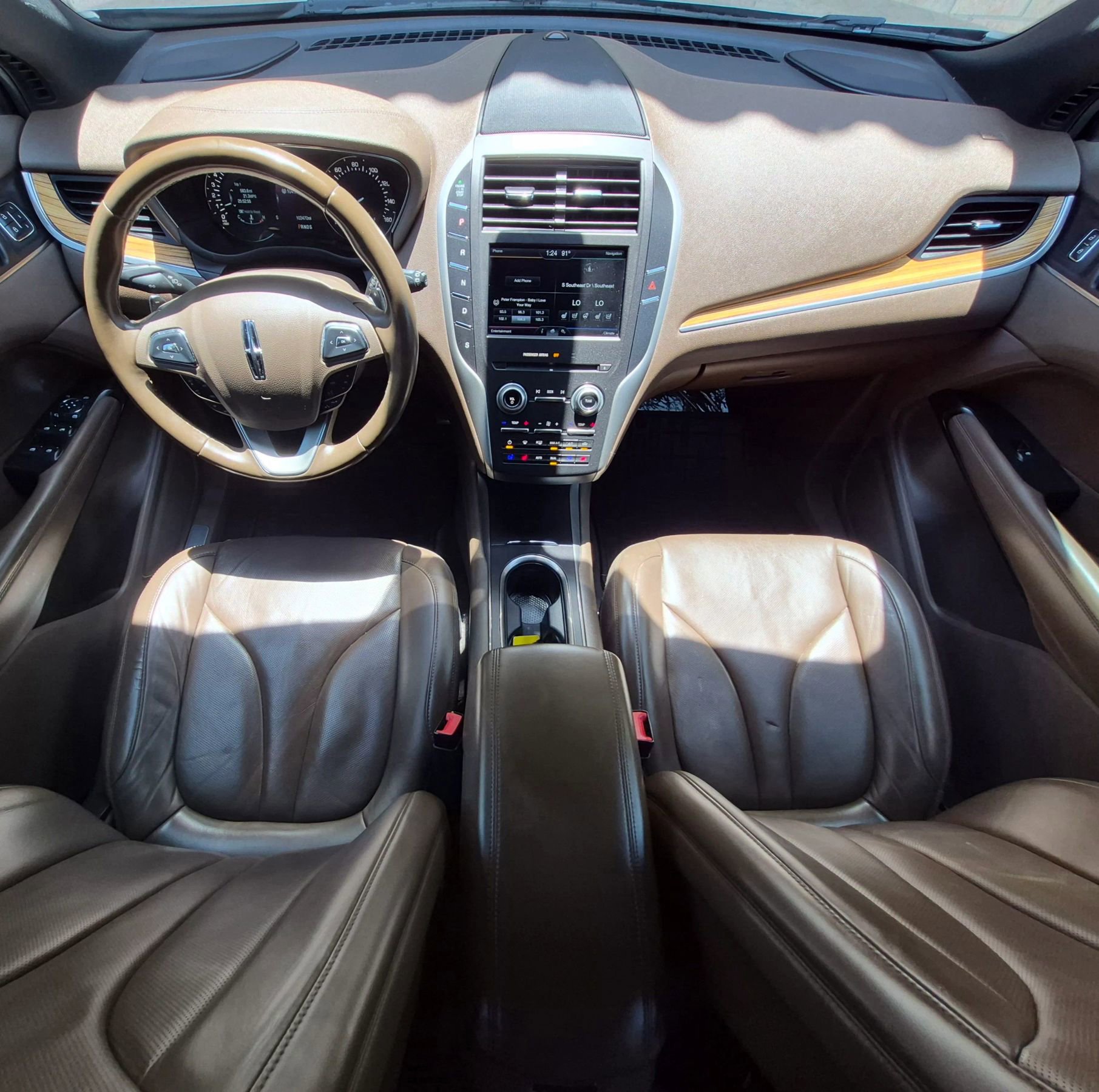 Used 2015 Lincoln MKC FWD w/ Equipment Group 102A Reserve image 19