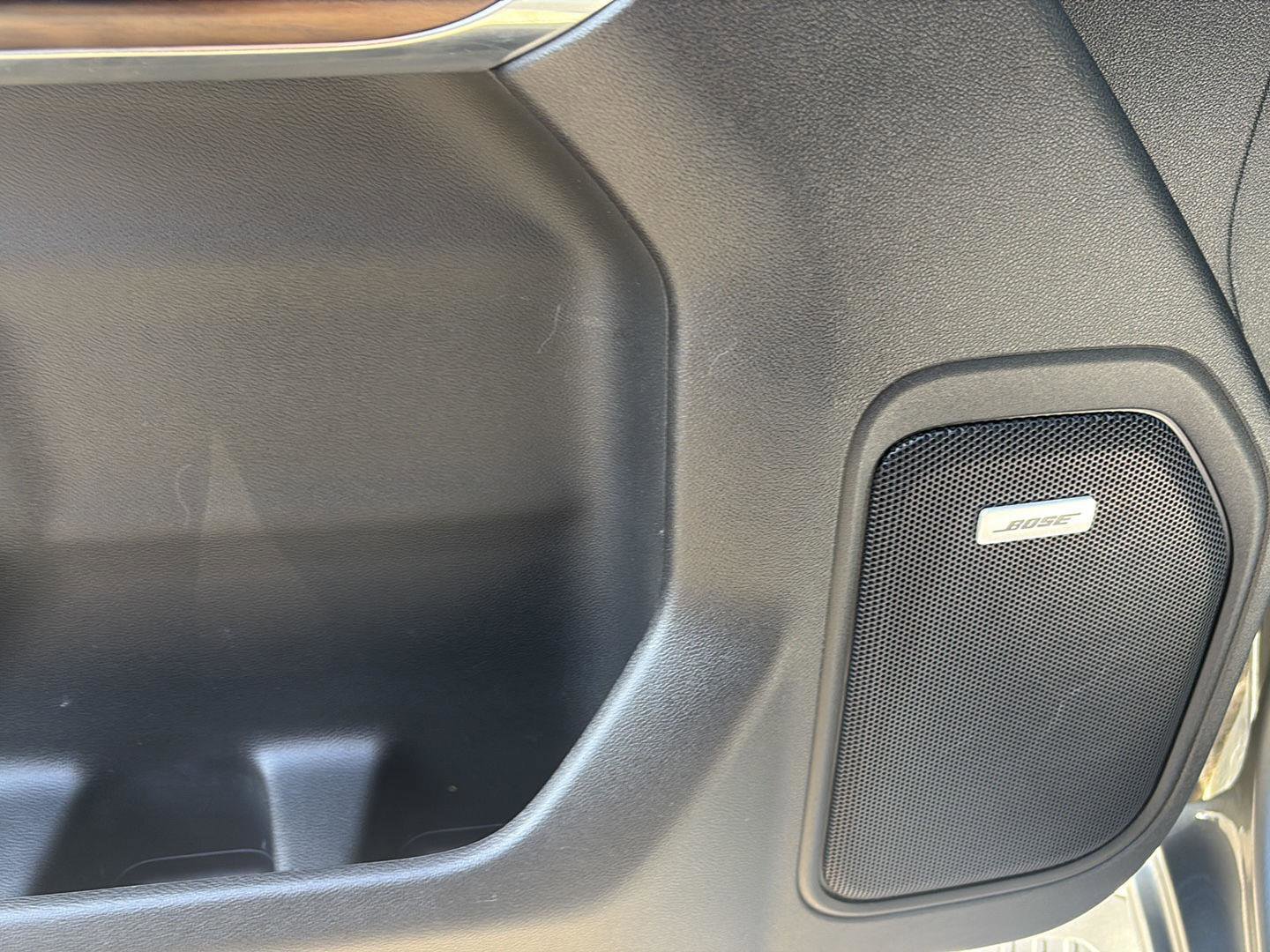 Used 2020 GMC Sierra 1500 SLT w/ SLT Premium Plus Package image 13