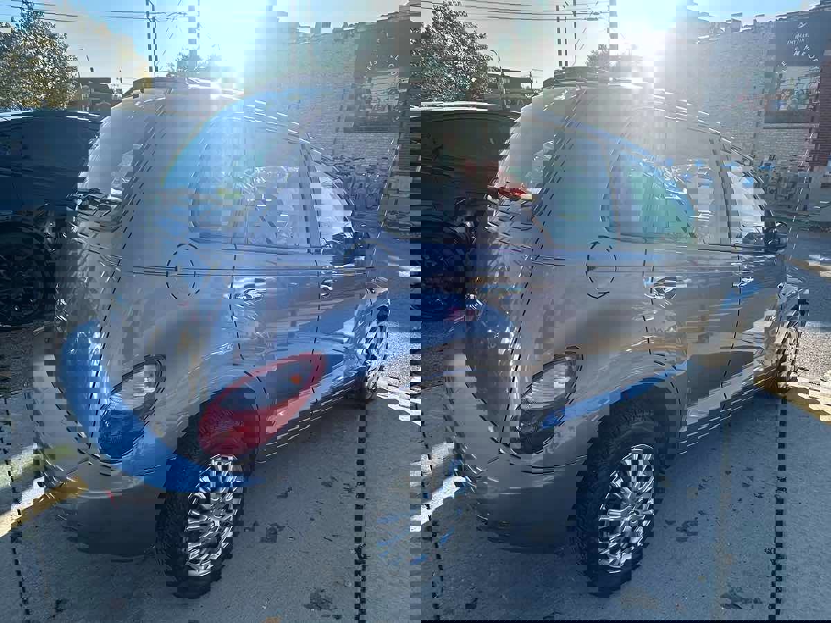 Used 2007 Chrysler PT Cruiser Touring image 5