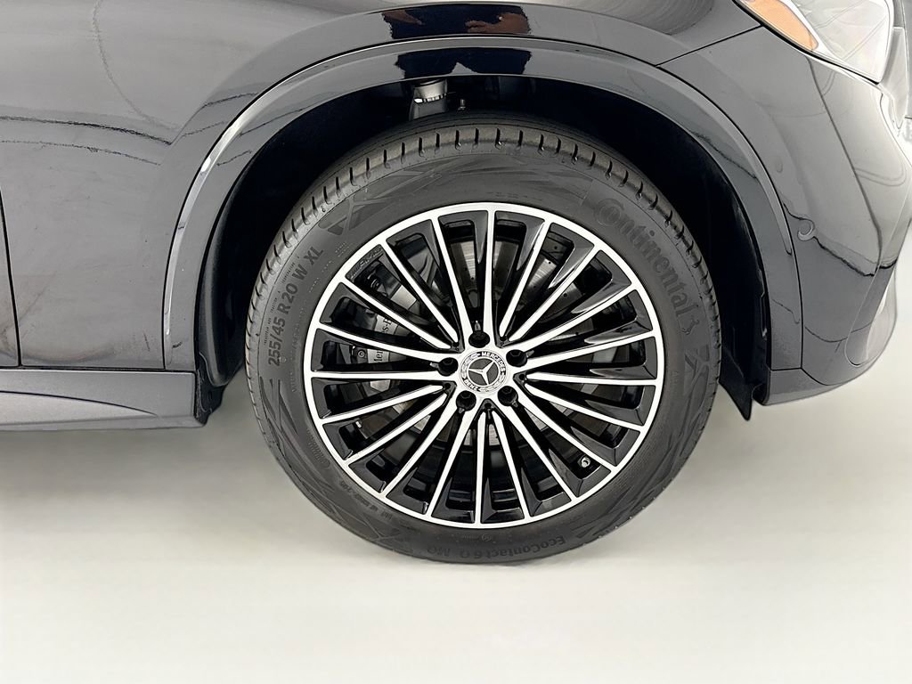 Certified 2026 Mercedes-Benz GLC 300 image 31