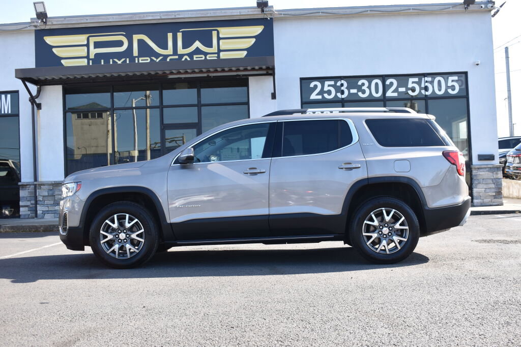 Used 2023 GMC Acadia SLE w/ Driver Convenience Package image 12
