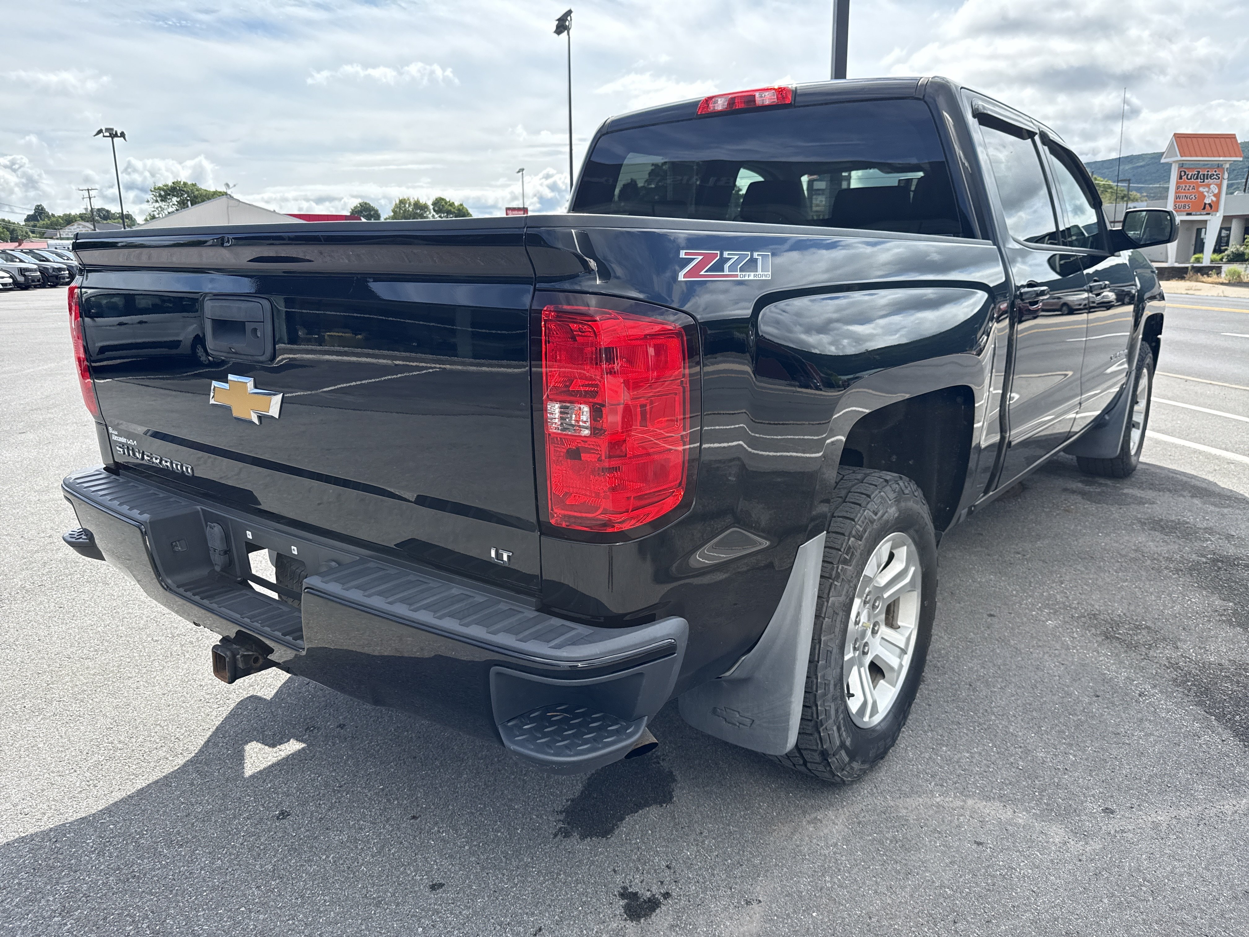 Used 2017 Chevrolet Silverado 1500 LT w/ All Star Edition AWD/4WD video 3