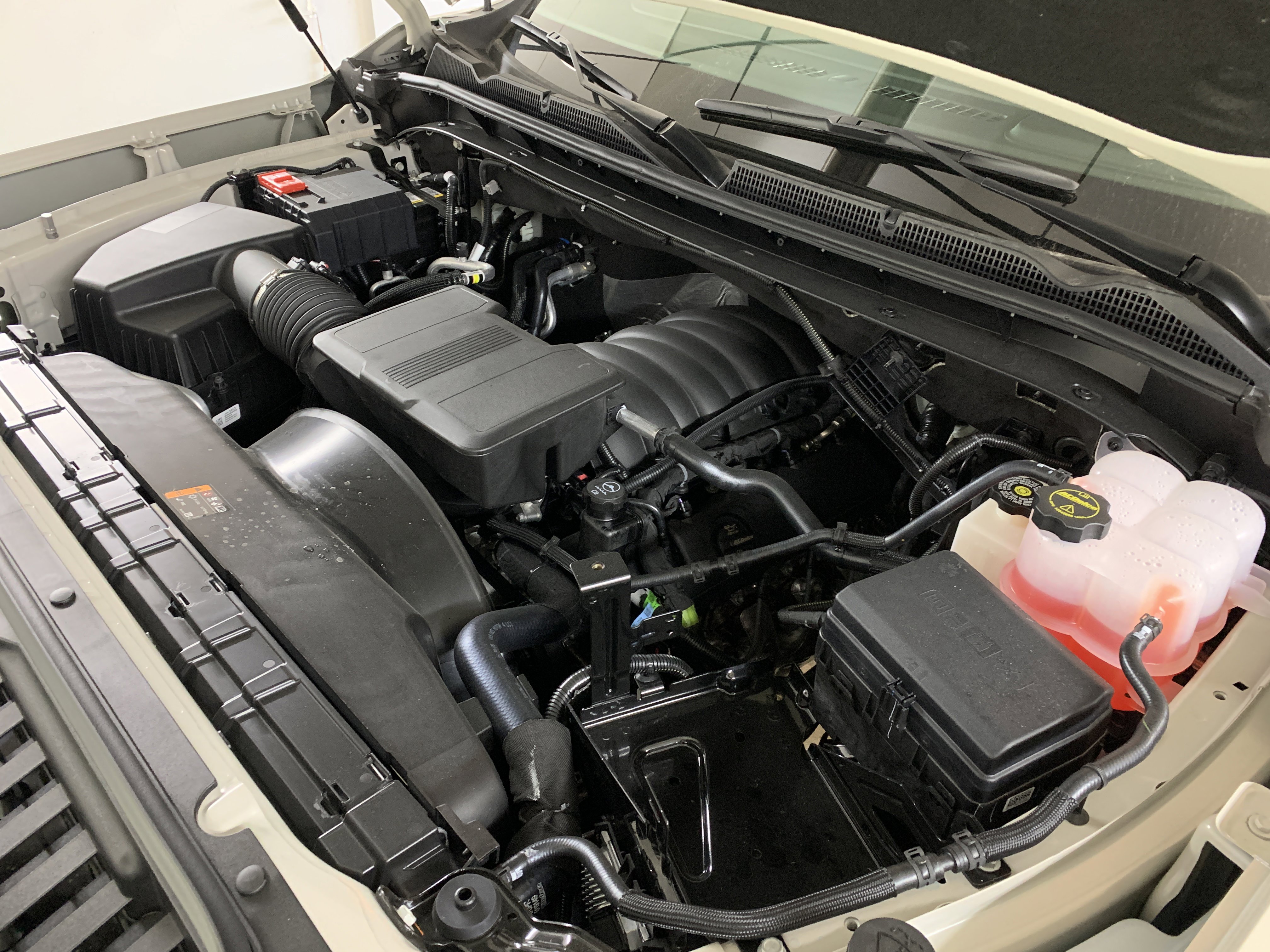 New 2026 GMC Sierra 2500 SLE image 13