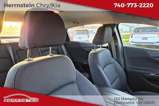 Used 2024 Chevrolet Malibu LT image 27