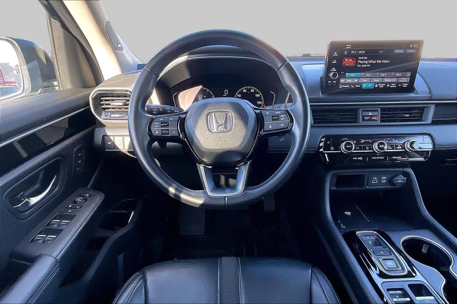Used 2024 Honda Pilot Touring image 5
