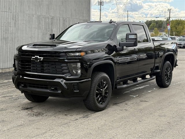 New 2026 Chevrolet Silverado 2500 Custom w/ Custom Value Package image 9