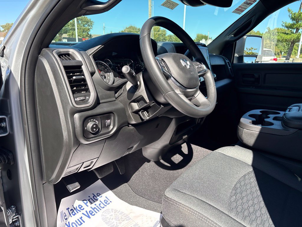 New 2027 RAM 3500 Tradesman AWD/4WD image 34
