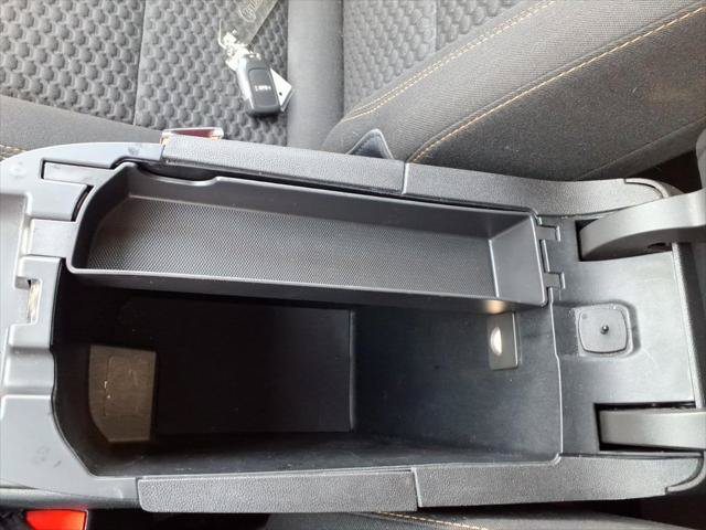 Used 2020 GMC Terrain SLE AWD/4WD image 27