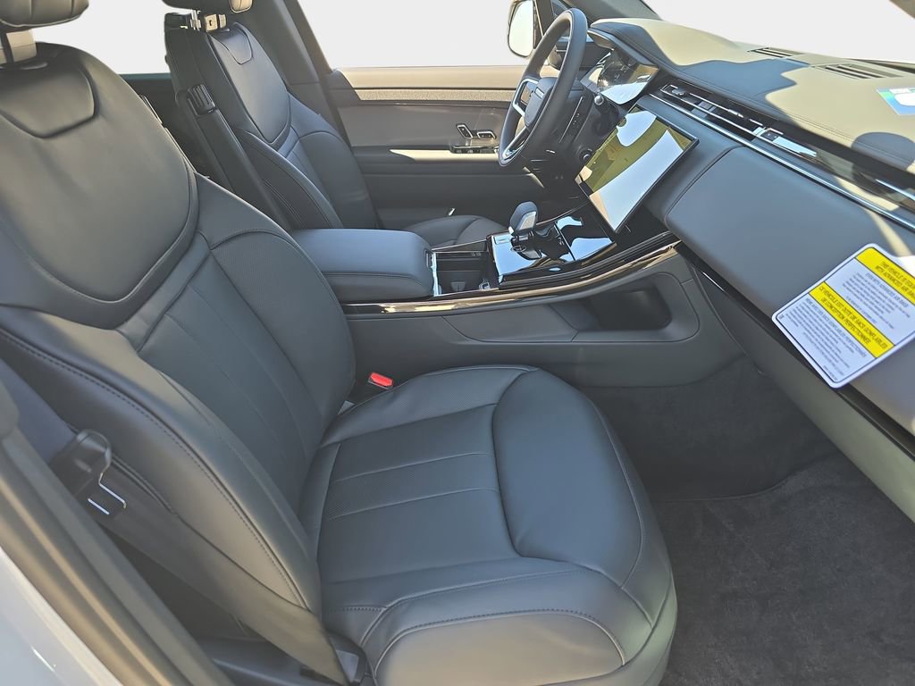 New 2026 Land Rover Range Rover Sport SE AWD/4WD image 10