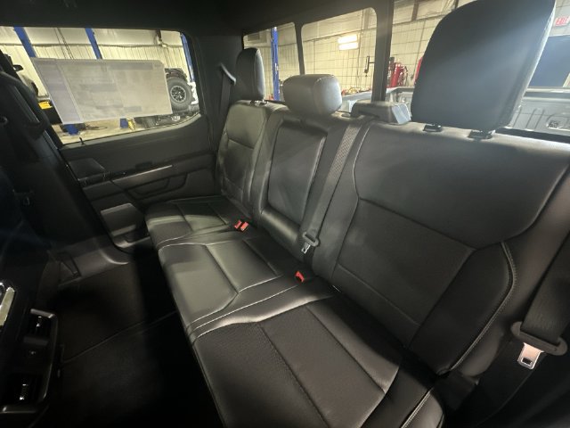 New 2026 Ford F150 Lariat w/ Equipment Group 501A Mid AWD/4WD image 31