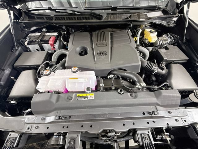 New 2026 Toyota Tundra Limited AWD/4WD image 30