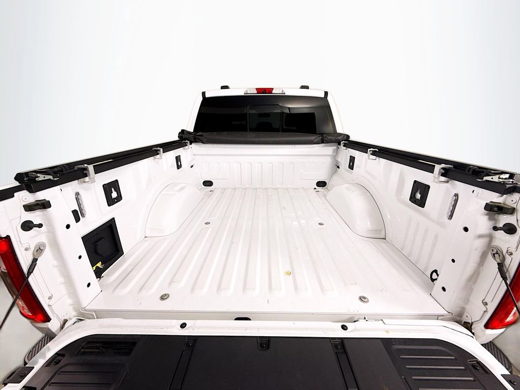 Used 2022 Ford F150 Lariat image 34