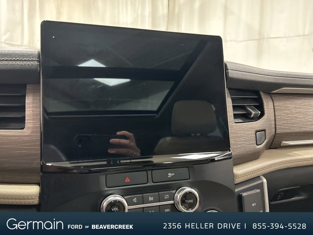 Used 2023 Ford Expedition Limited image 25