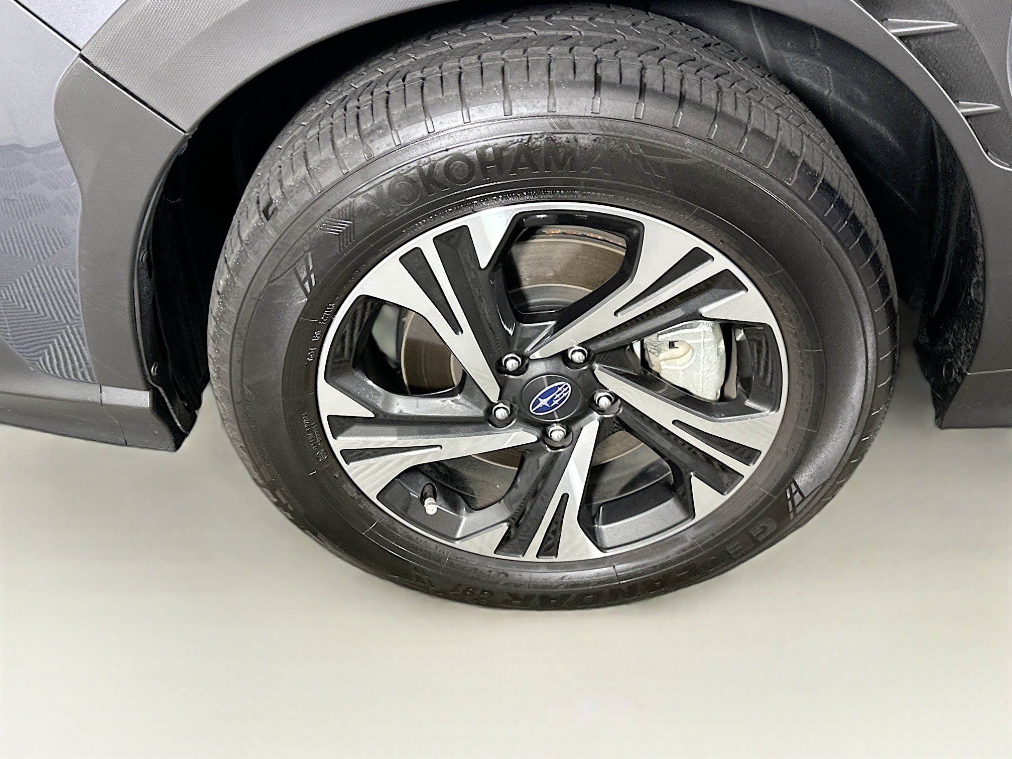 Used 2024 Subaru Crosstrek 2.0i Premium AWD/4WD image 11