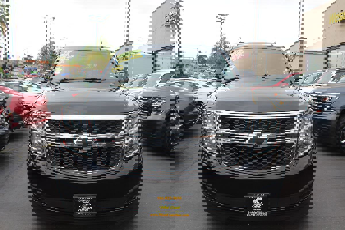 Used 2018 Chevrolet Tahoe LT AWD/4WD image 3