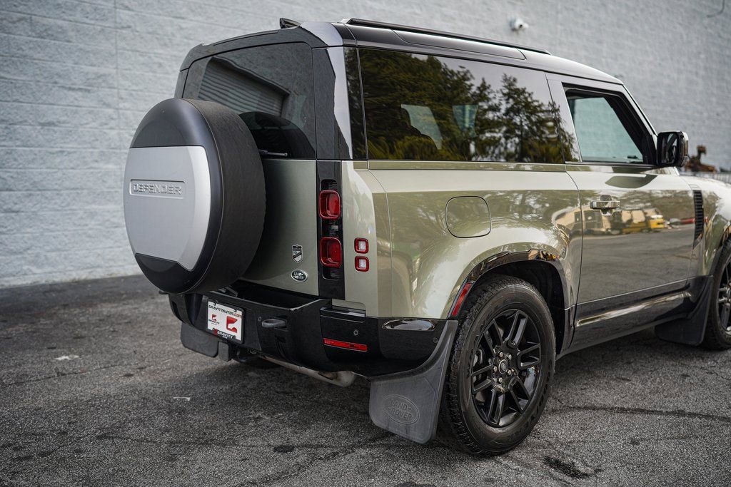 Used 2022 Land Rover Defender 90 X-Dynamic S image 15