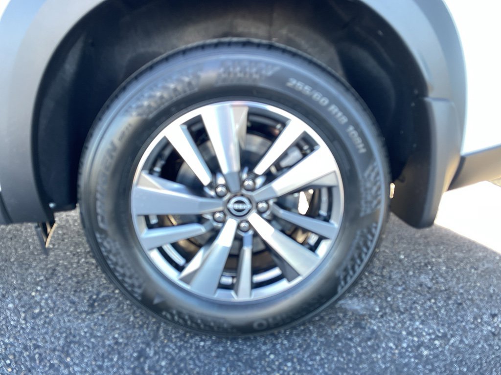 New 2025 Nissan Pathfinder SL image 26