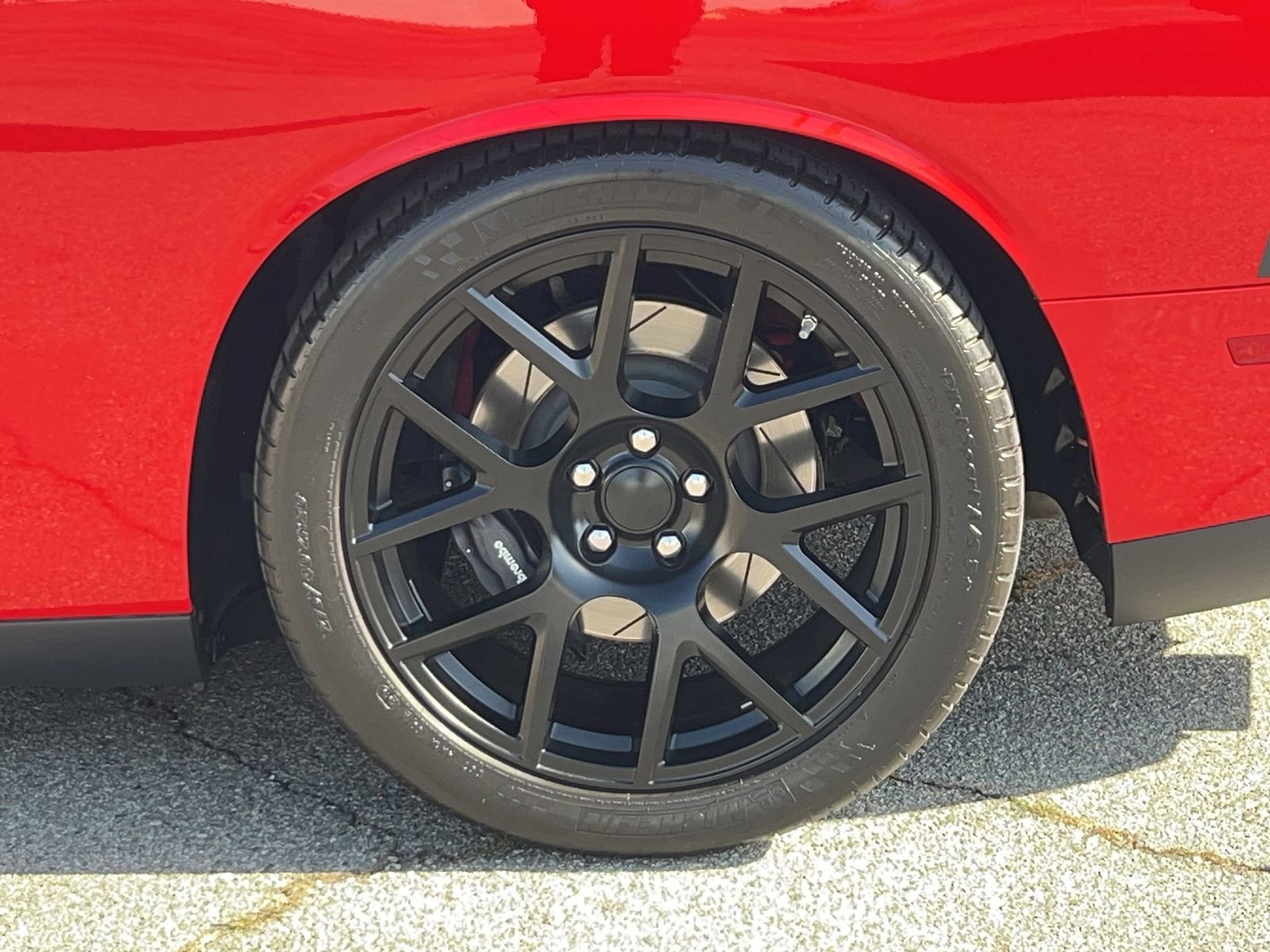 Used 2016 Dodge Challenger R/T Scat Pack w/ Leather Interior Group RWD image 31