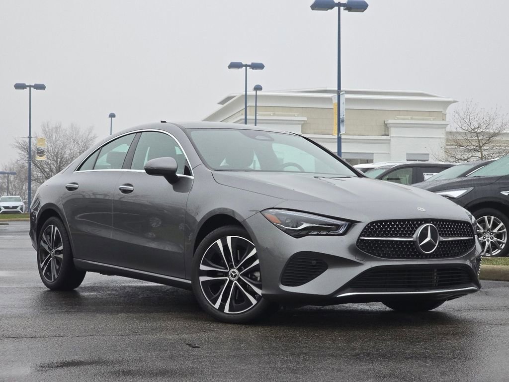 Used 2025 Mercedes-Benz CLA 250 4MATIC image 2