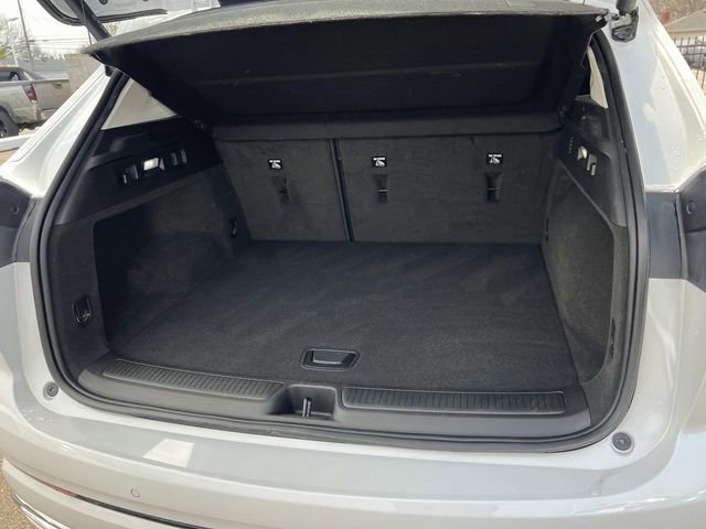 Used 2024 Buick Envision Avenir image 10