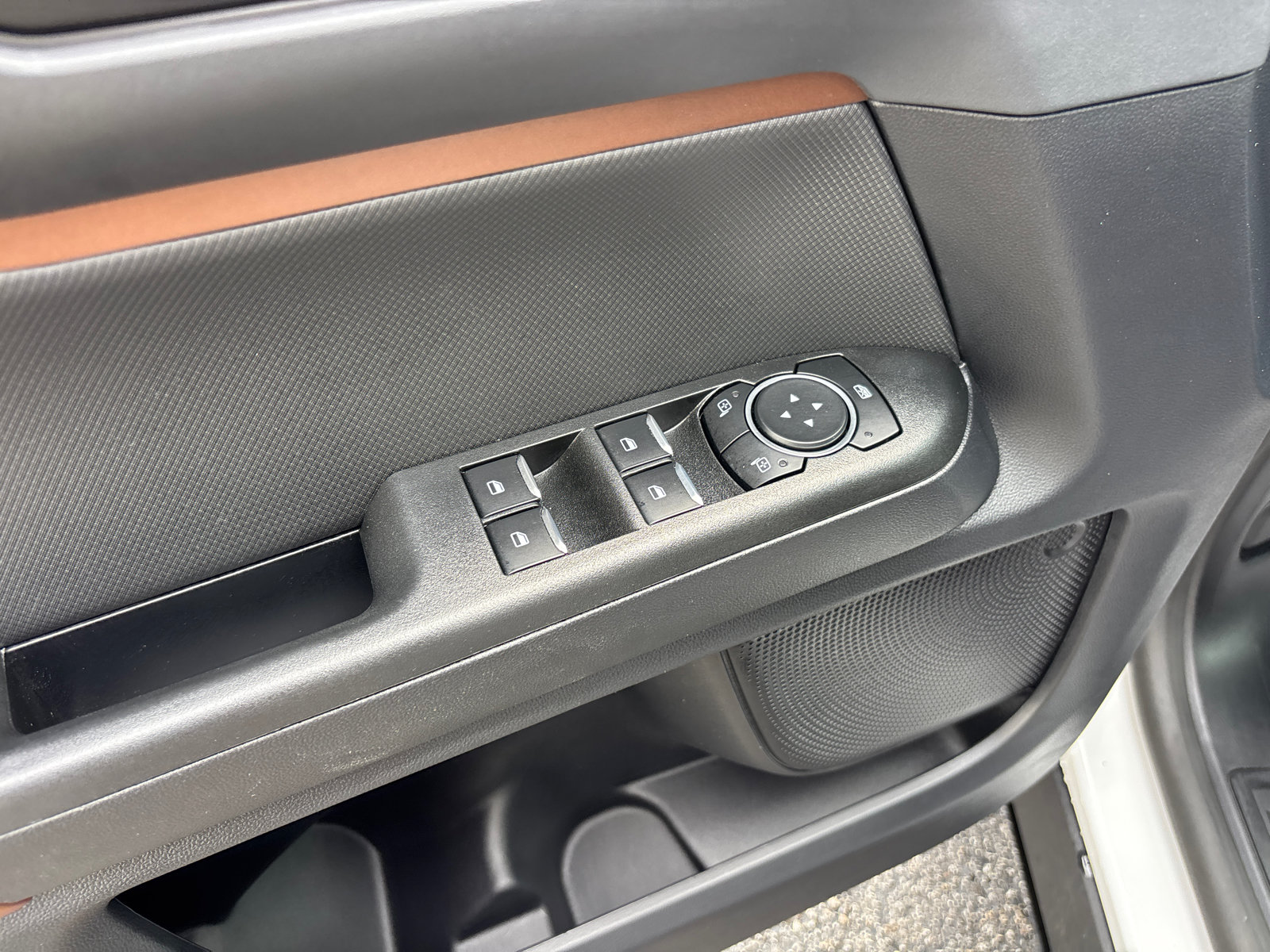 Used 2024 Ford Bronco Sport Outer Banks AWD/4WD image 13