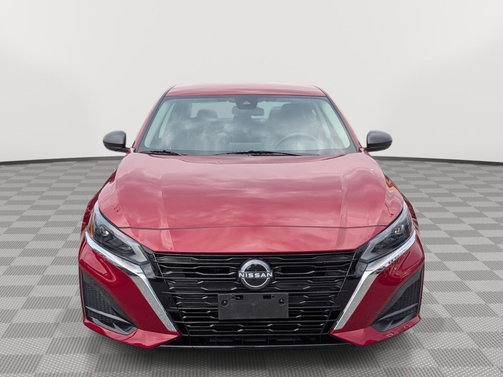 Used 2024 Nissan Altima 2.5 SV FWD image 8
