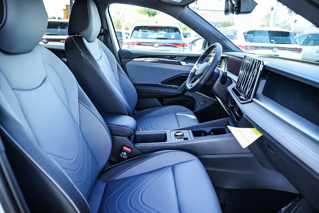 New 2026 Volkswagen Tiguan SE R-Line image 34