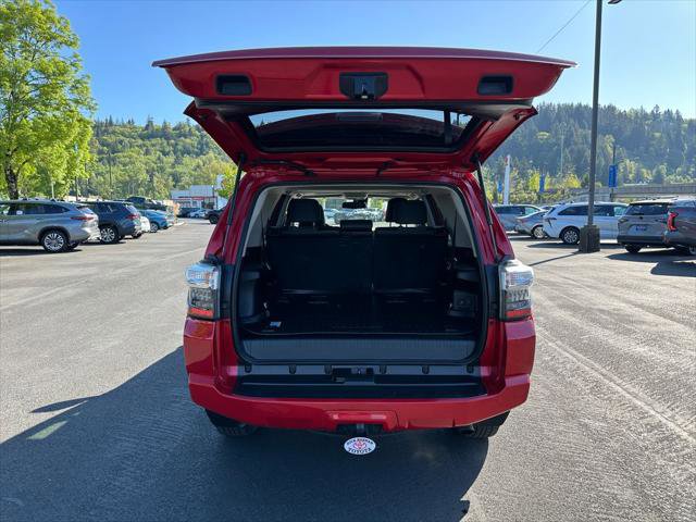 Certified 2023 Toyota 4Runner SR5 Premium w/ Moonroof Package AWD/4WD image 11