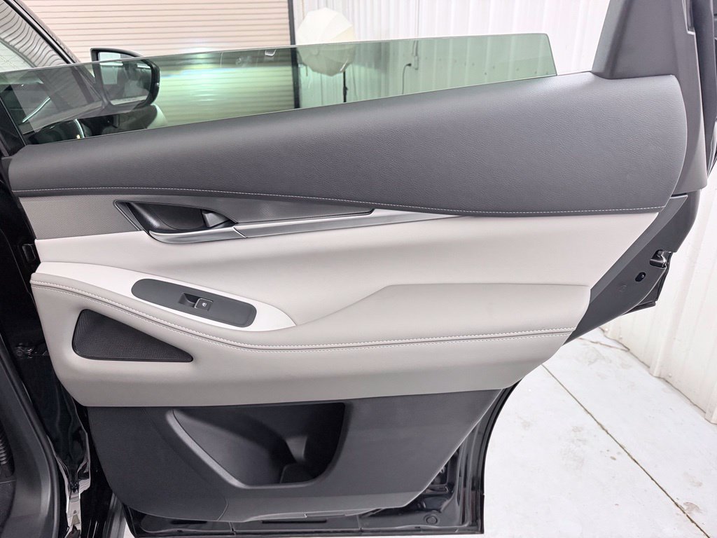 Certified 2026 INFINITI QX60 Pure w/ Cargo Package AWD/4WD image 42