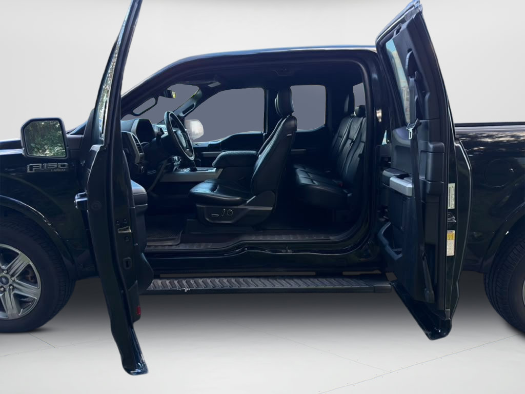 Used 2018 Ford F150 Lariat w/ Equipment Group 502A Luxury AWD/4WD image 24