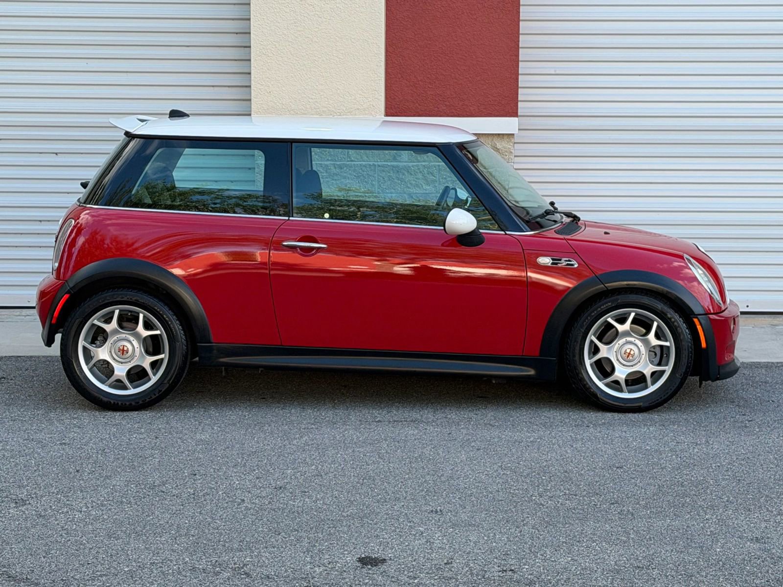 Used 2005 MINI Cooper S image 7