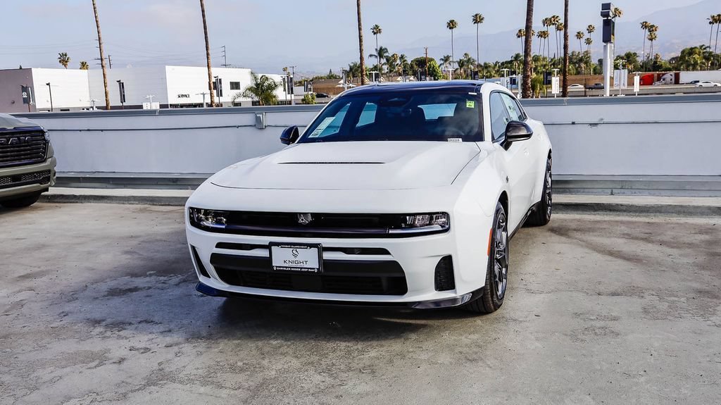 New 2026 Dodge Charger R/T w/ Blacktop Package AWD/4WD image 4