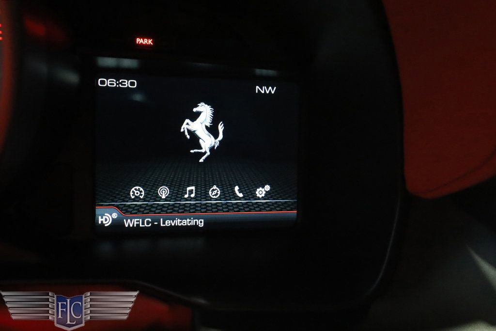 Used 2021 Ferrari F8 Tributo RWD image 36