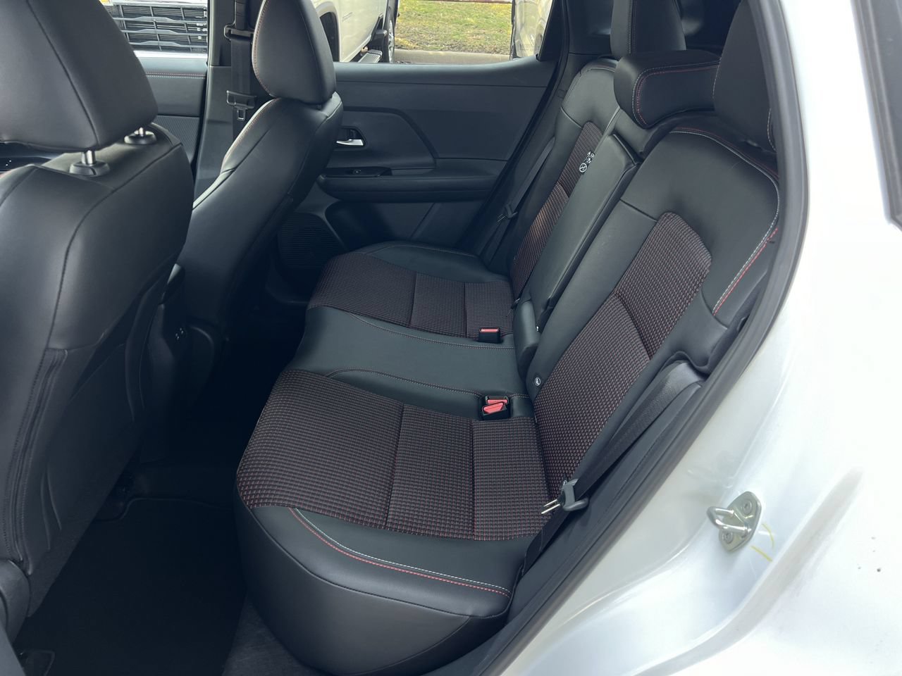 Used 2026 Nissan Kicks SR w/ Cold Weather Package AWD/4WD image 22