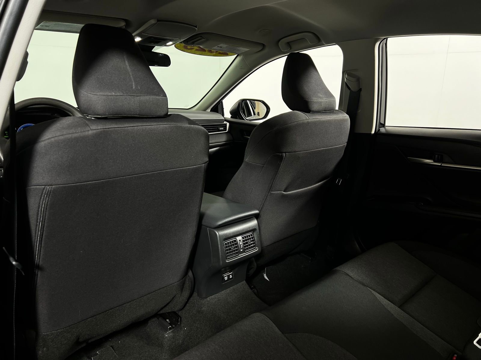 Used 2025 Toyota Camry LE image 20