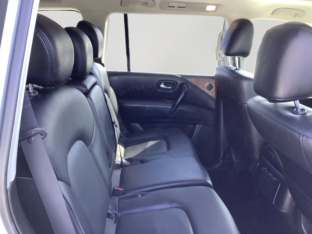 Used 2024 Nissan Armada SL image 13
