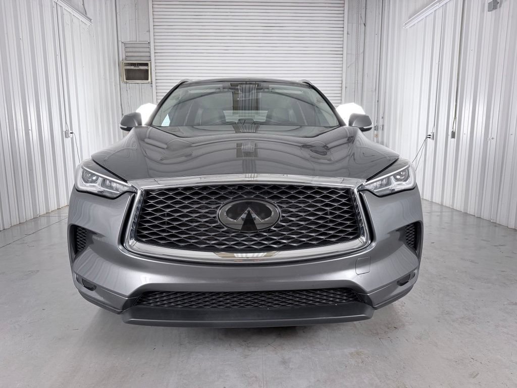 Certified 2023 INFINITI QX50 Luxe FWD image 2