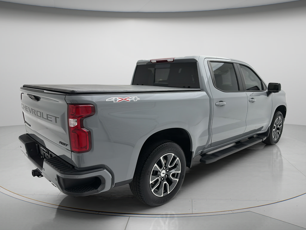 Used 2024 Chevrolet Silverado 1500 RST w/ Convenience Package II AWD/4WD image 5
